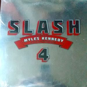 SLASH 4 FEATURING MYLES KENNEDY & THE CONSPIRATORS ON 12" RED VINYL LP